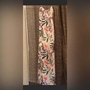 NWT Guess Floral Tropical Maxi Dress Tie Back Size Small